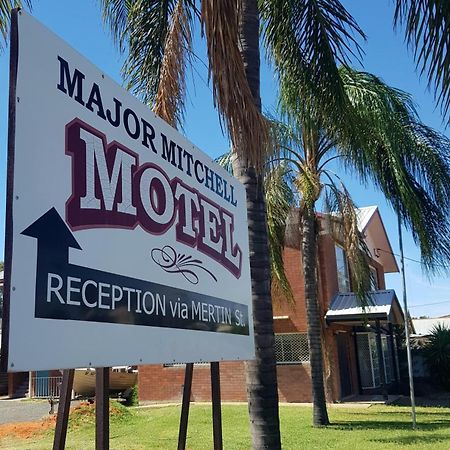 The Major Mitchell Motel Bourke Zewnętrze zdjęcie