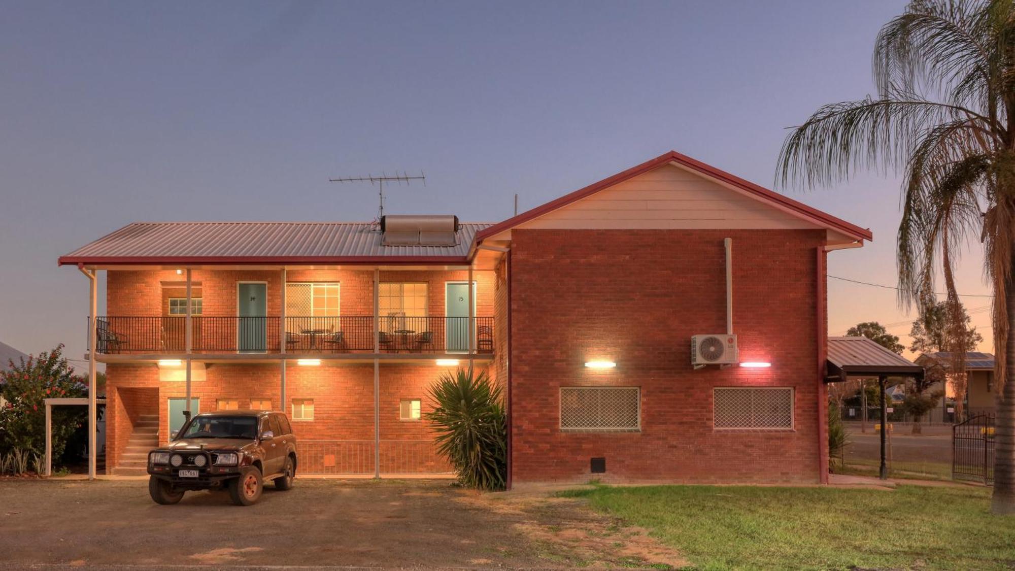 The Major Mitchell Motel Bourke Zewnętrze zdjęcie