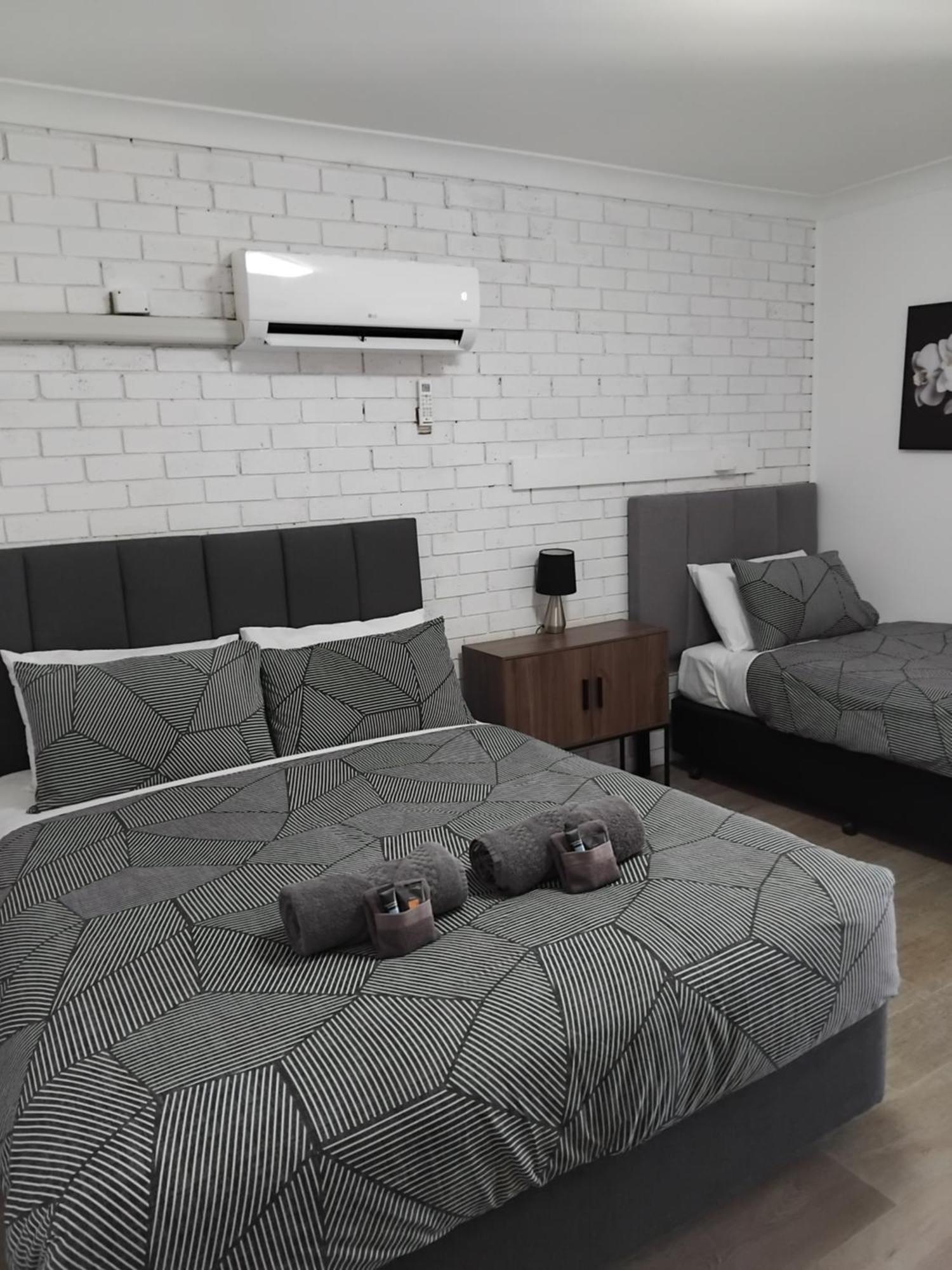 The Major Mitchell Motel Bourke Zewnętrze zdjęcie